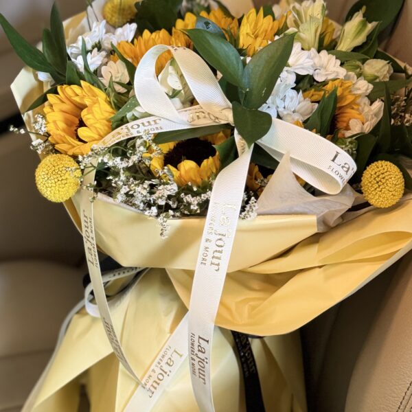 Designed Sunflower Bouquet
