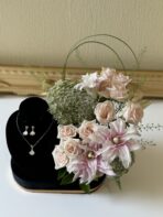 ⁦Jewelry Arrangement⁩ - الصورة ⁦2⁩