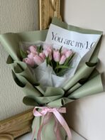 ⁦Elegant Tulips Bouquet⁩ - الصورة ⁦2⁩