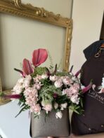 ⁦Silver Signature Arrangment⁩ - الصورة ⁦4⁩