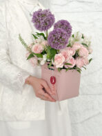 ⁦Baby Pink Signature Arrangment⁩ - الصورة ⁦3⁩